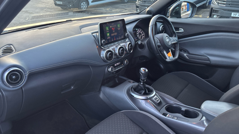 Nissan Juke 1.0 DiG-T 114 N-Connecta 5dr Petrol Hatchback